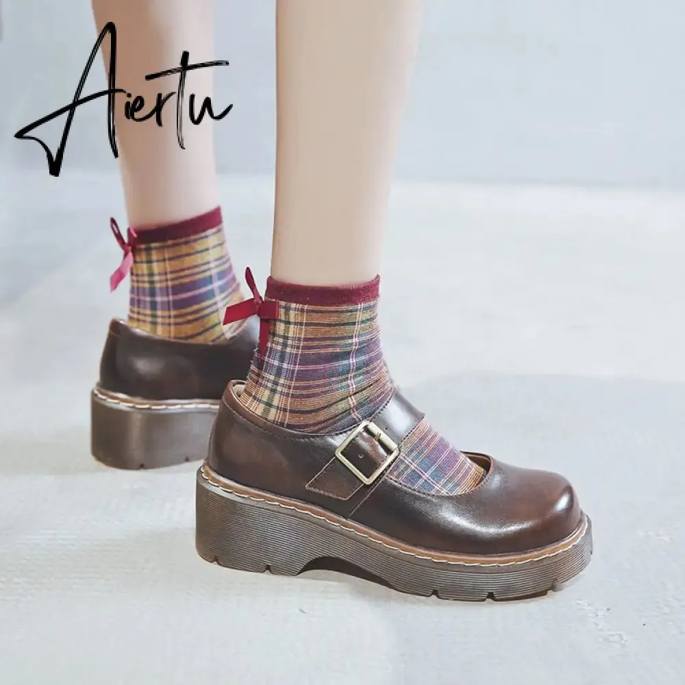 Aiertu New Arrival Japanese Style Vintage Buckle Mary Janes Shoes Women'S Shallow Mouth Casual Student Leather Shoes Thick Bottom