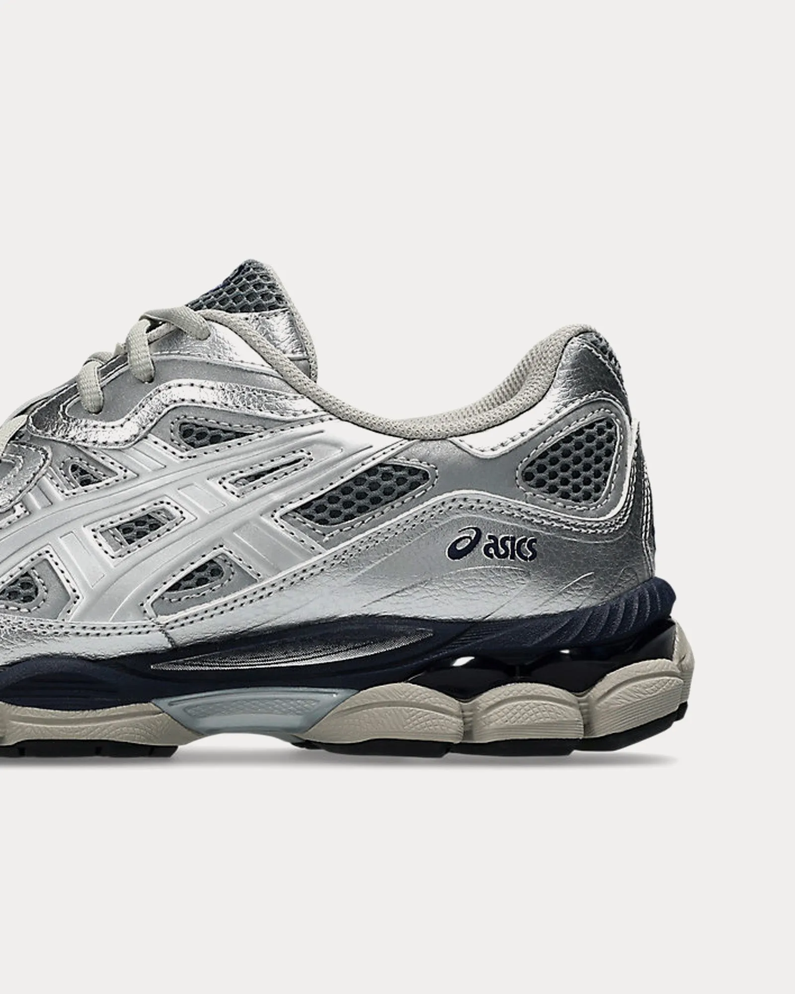 Gel-NYC Pure Silver / Midnight Low Top Sneakers