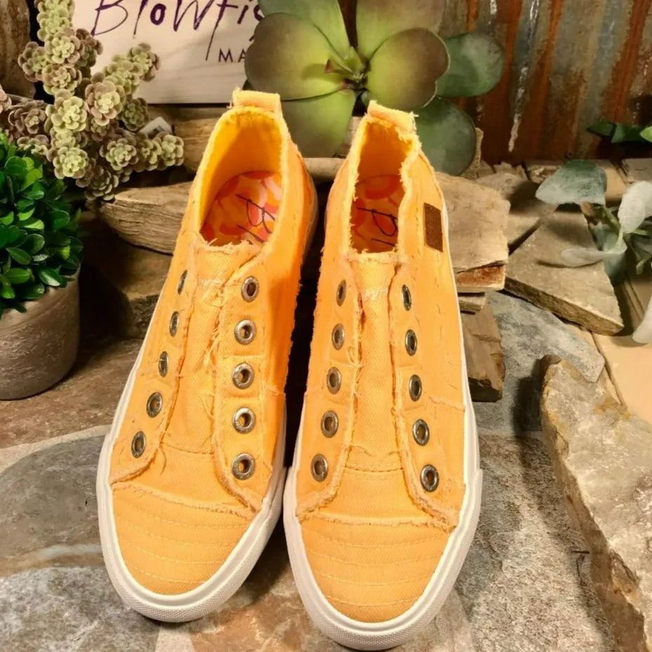 Play Ahi Tuna Smoked Canvas Slip On Sneaker